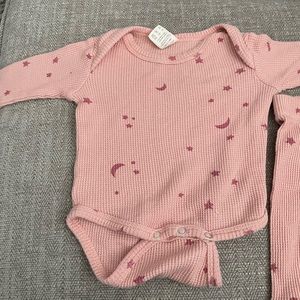 Kate Quinn 2 piece organic cotton outfit
